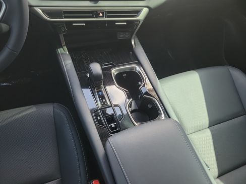 Used 2025 Lexus RX 350 FWD w/ Technology Package image 18