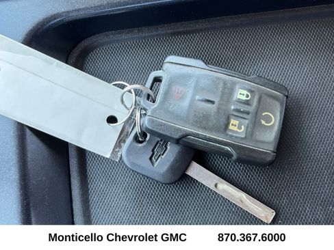 Used 2018 Chevrolet Silverado 1500 LT w/ All Star Edition image 23