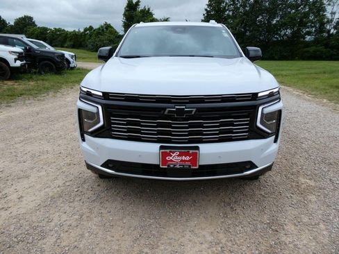 New 2026 Chevrolet Tahoe High Country AWD/4WD image 8