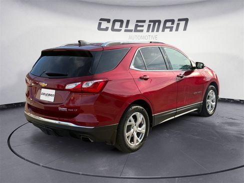 Used 2019 Chevrolet Equinox LT w/ Sun & Navigation Package image 5