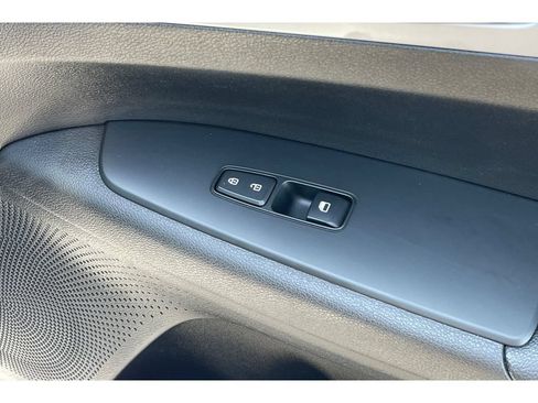 Used 2023 Kia Forte LXS FWD image 20