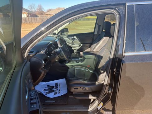 Used 2021 Chevrolet Traverse Premier image 10