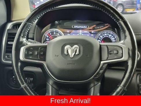 Used 2019 RAM 1500 Laramie AWD/4WD image 25