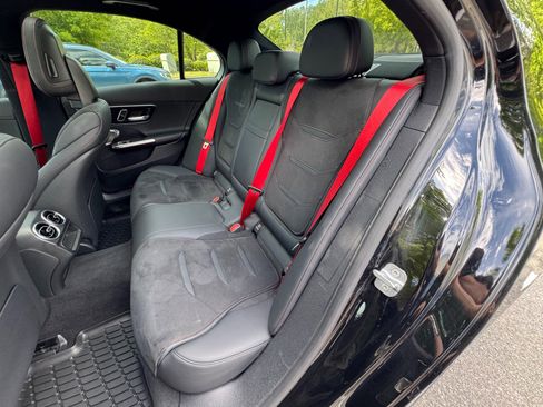 Used 2024 Mercedes-Benz C 43 AMG 4MATIC Sedan image 43