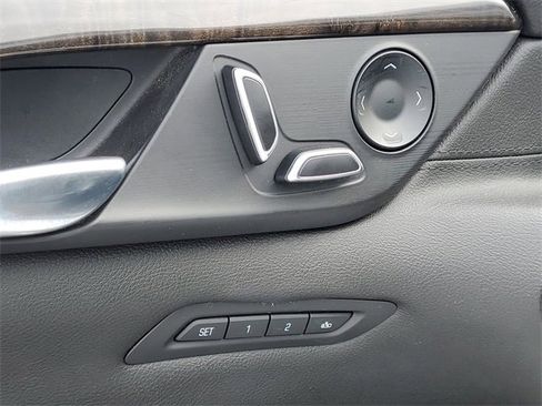 Used 2018 Cadillac CT6 Luxury image 12