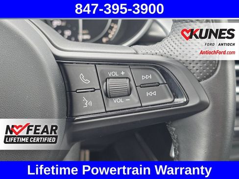 Used 2023 Alfa Romeo Stelvio Veloce AWD/4WD image 33