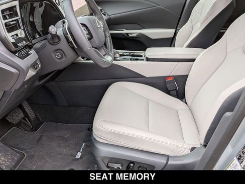 New 2026 Lexus RX 350h w/ Convenience Package AWD/4WD image 14