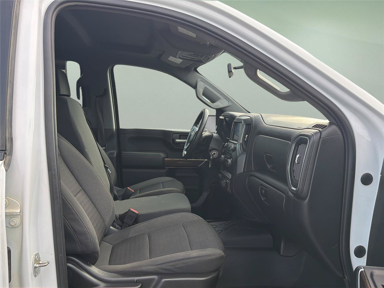 Used 2022 Chevrolet Silverado 2500 LT AWD/4WD image 12