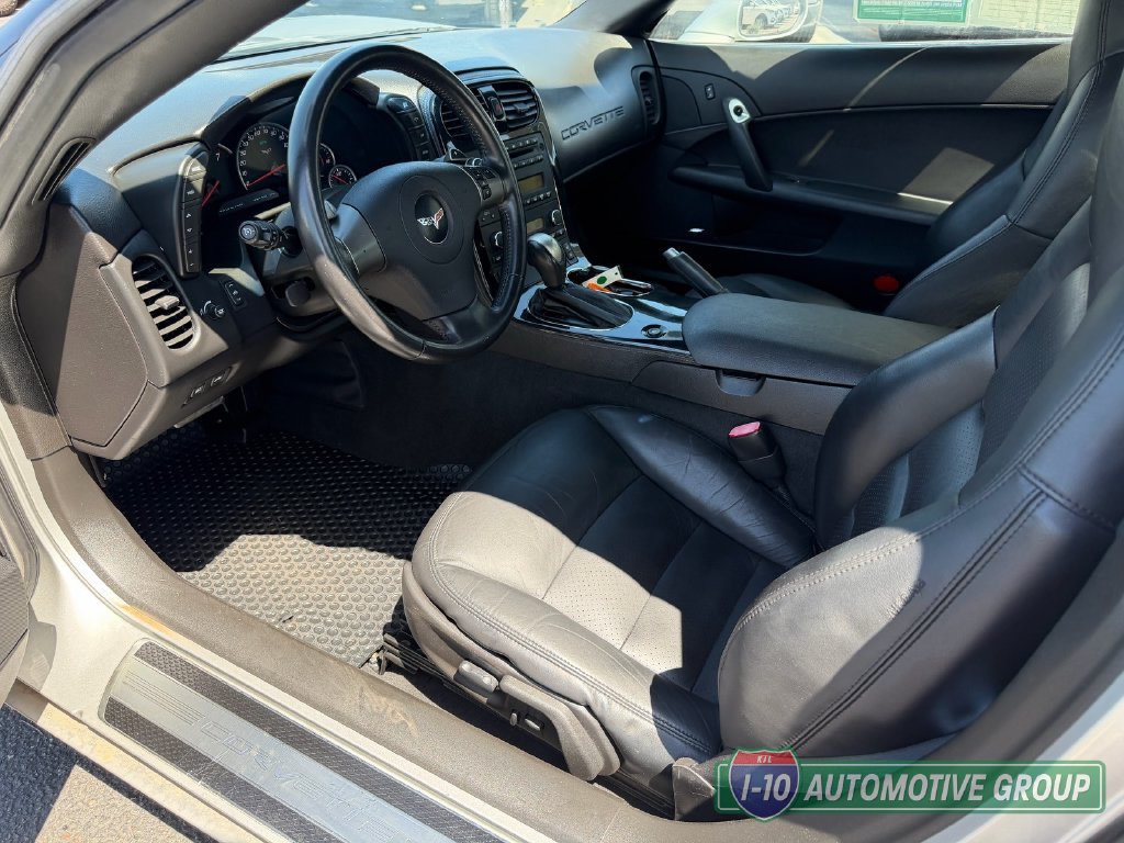 Used 2008 Chevrolet Corvette Convertible w/ Preferred Equipment Group RWD image 13