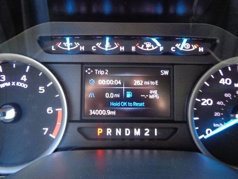 Used 2022 Ford F250 XL w/ Power Equipment Group image 16