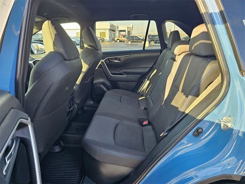 Used 2024 Toyota RAV4 SE w/ Weather Package image 22