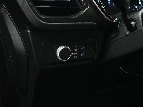 Used 2022 Ford Escape SE image 12