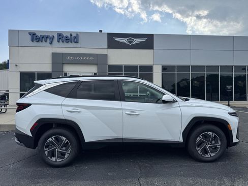 New 2025 Hyundai Tucson Blue AWD/4WD image 4