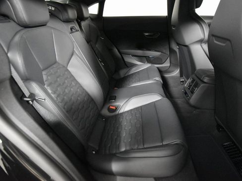 New 2025 Audi RS e-tron GT performance image 11