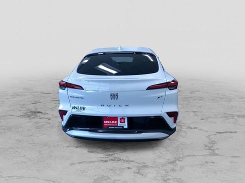 Used 2024 Buick Envista Sport Touring w/ Convenience I Package image 9