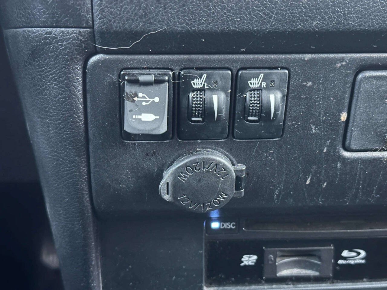 Used 2015 Toyota Sienna SE Premium FWD image 30