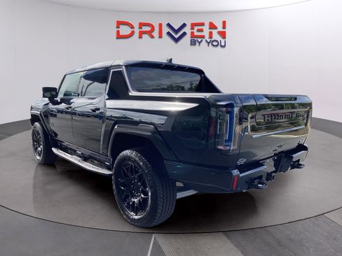 New 2025 GMC Hummer EV 3X w/ LPO, Dark Essentials Package image 3