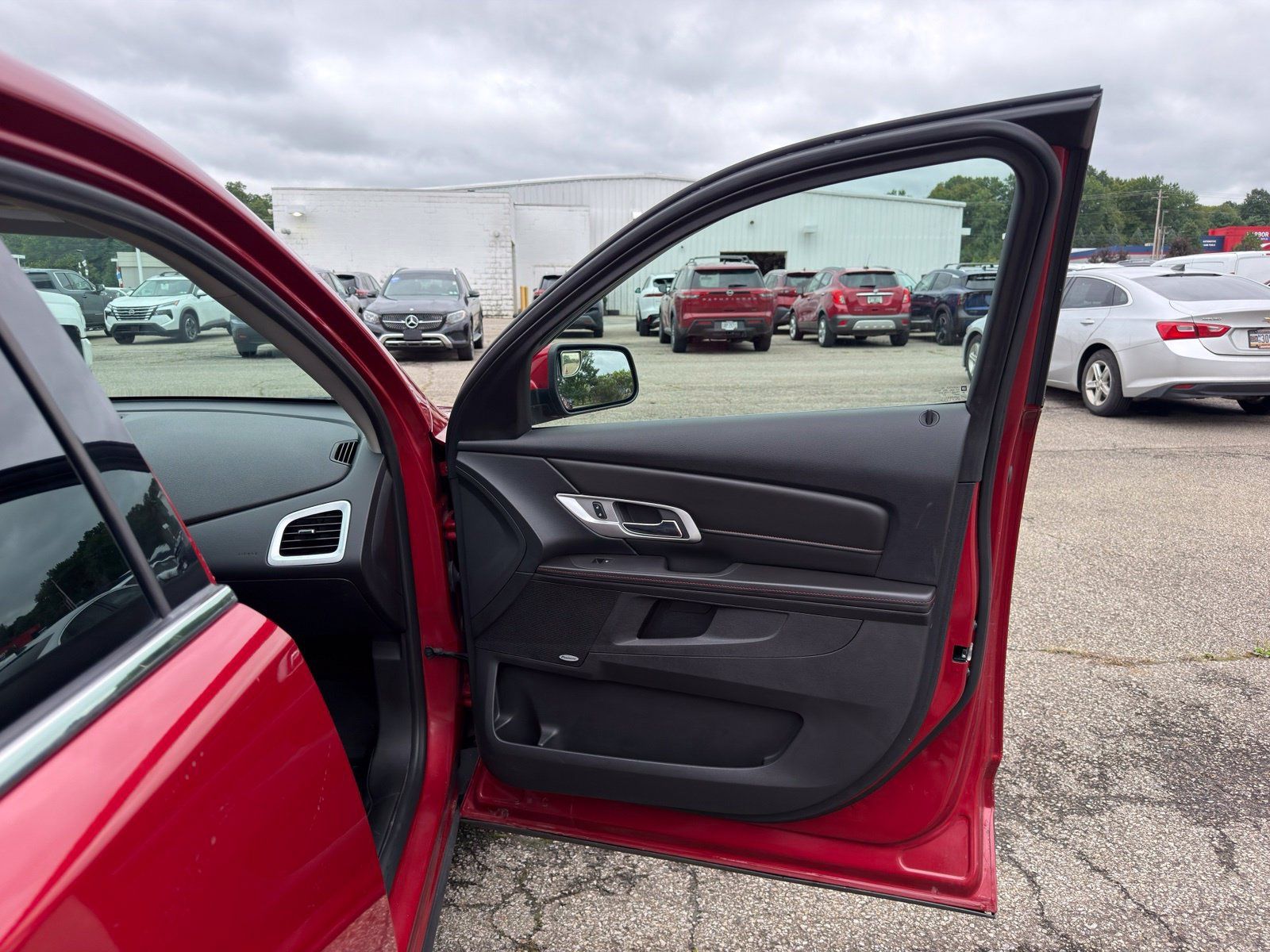 Used 2015 GMC Terrain SLE w/ Convenience Package FWD image 37