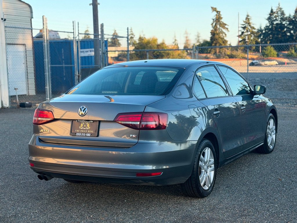 Used 2018 Volkswagen Jetta S FWD image 2