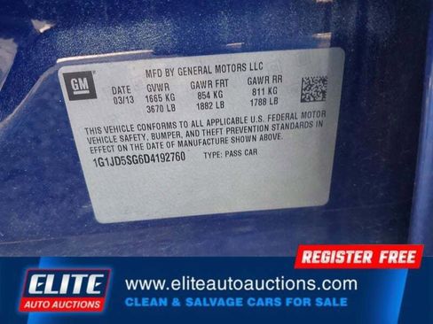 Used 2013 Chevrolet Sonic LT image 18