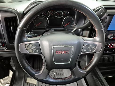 Used 2016 GMC Sierra 2500 SLT w/ Duramax Plus Package image 11