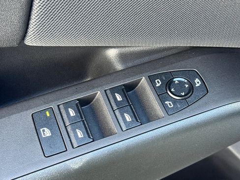 Used 2025 BMW X3 xDrive30i w/ Convenience Package AWD/4WD image 13