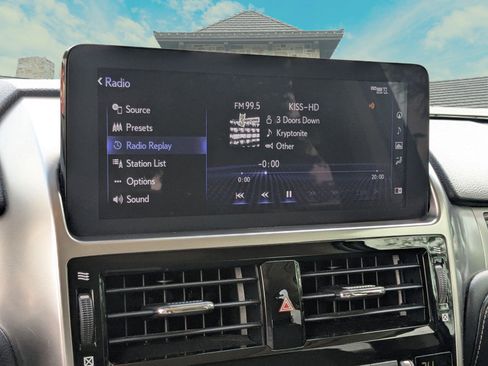 Certified 2022 Lexus GX 460 Premium w/ Premium Package image 11