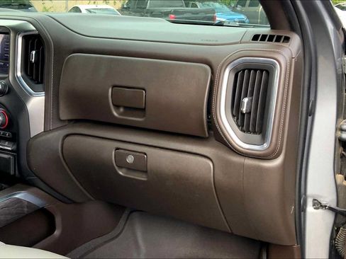 Used 2021 Chevrolet Silverado 1500 LTZ w/ LTZ Premium Texas Edition AWD/4WD image 19