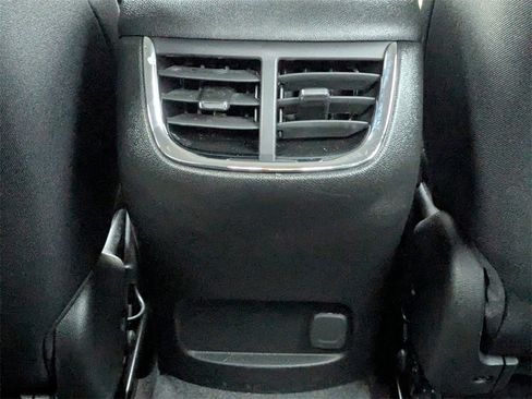 Certified 2024 Chevrolet Malibu LT image 13