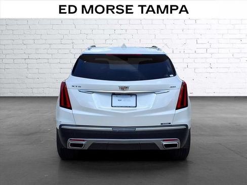 Certified 2024 Cadillac XT5 Premium Luxury FWD image 4