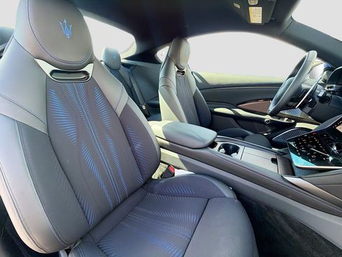 New 2025 Maserati GranTurismo Folgore AWD/4WD image 15
