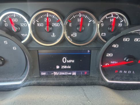 Used 2020 Chevrolet Silverado 2500 LT image 25