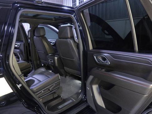 Used 2023 Chevrolet Tahoe RST w/ Luxury Package RWD image 14