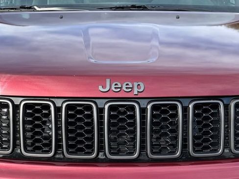 Used 2018 Jeep Grand Cherokee High Altitude AWD/4WD image 47