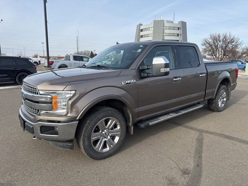 Used 2018 Ford F150 Lariat image 2