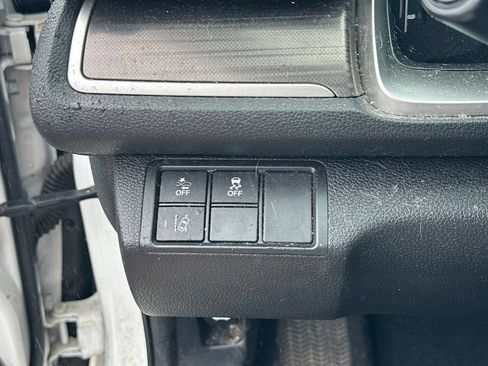 Used 2020 Honda Civic EX-L image 18