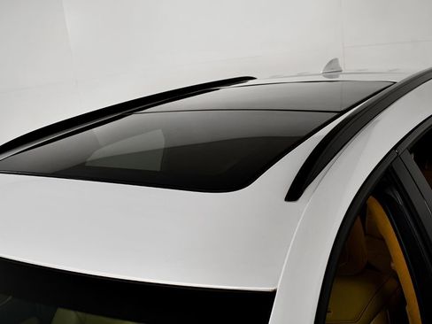 Used 2021 Cadillac XT5 Sportv w/ Platinum Package image 16