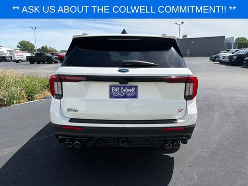 Certified 2025 Ford Explorer ST AWD/4WD image 5