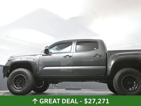 Used 2016 Toyota Tacoma TRD Sport w/ Towing Package AWD/4WD image 53