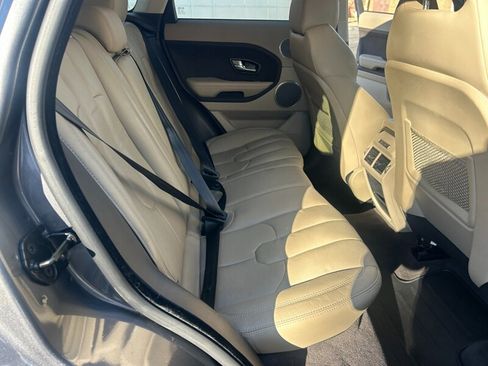 Used 2015 Land Rover Range Rover Evoque Pure Plus image 11