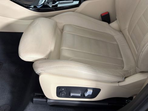 Used 2018 BMW X3 xDrive30i image 11