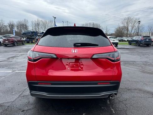 Used 2025 Honda HR-V Sport image 3