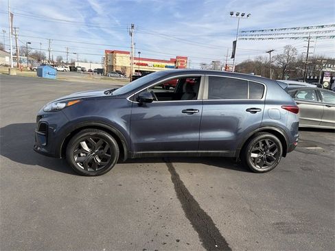 Used 2022 Kia Sportage LX w/ LX FWD Value Edition Package image 8