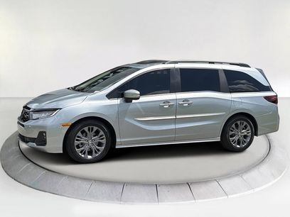 Used 2025 Honda Odyssey Touring