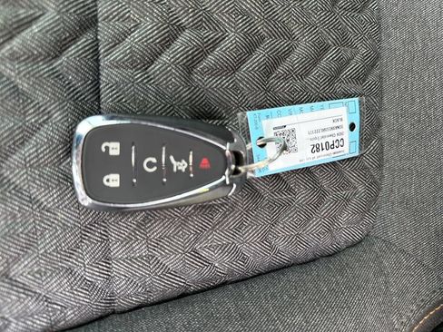 Used 2024 Chevrolet Equinox LT FWD image 29
