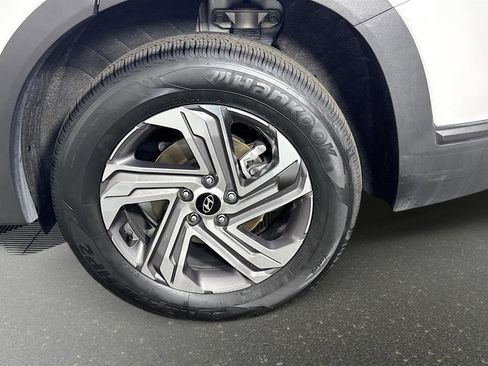 Certified 2023 Hyundai Santa Fe SEL image 31