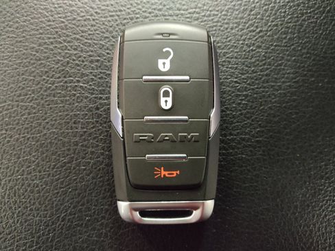 Used 2021 RAM 1500 Lone Star RWD image 32