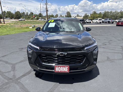Used 2024 Chevrolet Trax ACTIV w/ Driver Confidence Package FWD image 8