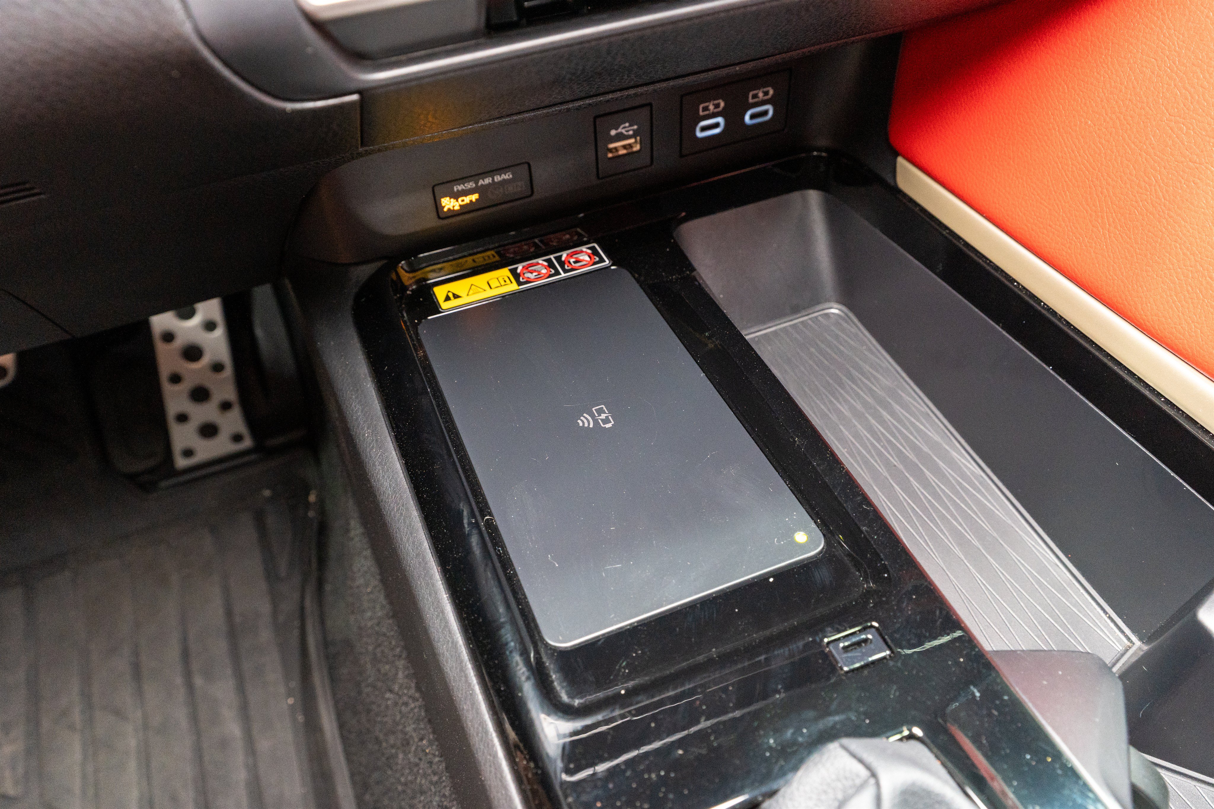Used 2025 Toyota Camry XSE w/ Premium Plus Package FWD image 21