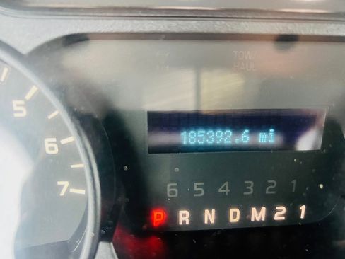 Used 2014 Ford F150 XL w/ Trailer Tow Package image 11